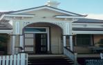 <span class="caption-caption">Historic house, Charleville</span>, 1995. <br />Slide, collection of <span class="caption-contributor">Audrey Johnston</span>.