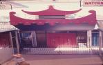 <span class="caption-caption">Chinese restaurant, Cavill Avenue, Surfers Paradise</span>, 1969. <br />Slide, collection of <span class="caption-contributor">Robin Barron</span>.