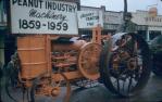 <span class="caption-caption">Peanut festival, Kingaroy</span>, 1959. <br />Slide, collection of <span class="caption-contributor">John Thun</span>.