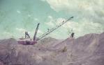<span class="caption-caption">Opencut dragline, Moura Mine</span>, 1975. <br />Slide, collection of <span class="caption-contributor">Neville Sim</span>.