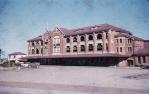 <span class="caption-caption">Townsville railway station</span>, 1962. <br />Slide, collection of <span class="caption-contributor">Peter Petersen</span>.