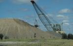 <span class="caption-caption">Crane, coal mine, Moura</span>, 1986. <br />Slide by <span class="caption-publisher">Michael Keniger</span>, collection of <span class="caption-contributor">University of Queensland Library</span>.