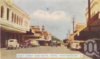 <span class="caption-caption">Kent Street and Royal Hotel, Maryborough</span>, c1950. <br />Postcard folder by <span class="caption-publisher">Murray Views Pty Ltd</span>, collection of <span class="caption-contributor">Centre for the Government of Queensland</span>.