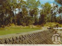 <span class="caption-caption">Weir on the Dawson River at Theodore, Dawson-Callide Valley</span>, c1972. <br />Postcard folder by <span class="caption-publisher">Murray Views Pty Ltd</span>, collection of <span class="caption-contributor">Centre for the Government of Queensland</span>.