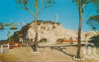 <span class="caption-caption">The Chairlift, Mermaid Beach</span>, c1966. <br />Postcard by <span class="caption-publisher">Murray Views Pty Ltd</span>, collection of <span class="caption-contributor">Centre for the Government of Queensland</span>.