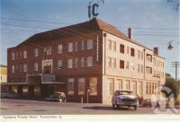 <span class="caption-caption">Canberra Private Hotel, Toowoomba</span>, c1960. <br />Postcard folder by <span class="caption-publisher">Murray Views Pty Ltd</span>, collection of <span class="caption-contributor">Centre for the Government of Queensland</span>.