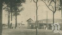 <span class="caption-caption">Victoria Point kiosk</span>. <br />From <span class="caption-book">Penrod's 150 miles round Brisbane</span>, <span class="caption-creator">Penrod Guide Book Company</span>, Brisbane, 1956, collection of <span class="caption-contributor">Centre for the Government of Queensland</span>.