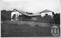 <span class="caption-caption">The Canyon Guest House, Springbrook</span>, c1930s-c1940s. <br />Photographic collection, <span class="caption-contributor">Queensland State Archives</span>.