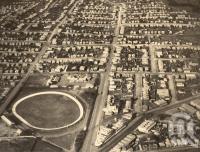 <span class="caption-caption">South Brisbane overhead</span>, date unknown. <br />Photograph, collection of <span class="caption-contributor">Mobsby Collection, Fryer Library, UQ</span>.