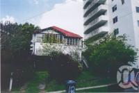 <span class="caption-caption">12 Dunmore Terrace, Auchenflower</span>, 1999. <br />Photograph, collection of <span class="caption-contributor">Myfanwy Van de Meene (nee John)</span>.