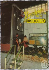 <span class="caption-caption">Rum Distillery, Beenleigh</span>, c1970-2000. <br />Postcard, collection of <span class="caption-contributor">Murray Views Collection</span>.