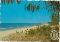 <span class="caption-caption">Woodgate Beach</span>, c1970-2000. <br />Postcard, collection of <span class="caption-contributor">Murray Views Collection</span>.