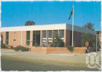 <span class="caption-caption">Post Office, Inglewood</span>, c1970-2000. <br />Postcard, collection of <span class="caption-contributor">Murray Views Collection</span>.
