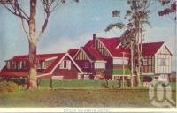 <span class="caption-caption">Eagle Heights Hotel</span>, c1938. <br />Postcard folder by <span class="caption-publisher">Brisbane Postcards</span>, collection of <span class="caption-contributor">Centre for the Government of Queensland</span>.