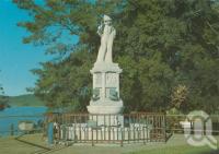 <span class="caption-caption">Monument to the pioneers of the sugar industry made of Italian marble. The monument was donated by the Italian Community of Innisfail, 1959</span>, 1980. <br />Postcard by <span class="caption-publisher">Murray Views Pty Ltd</span>, collection of <span class="caption-contributor">Centre for the Government of Queensland</span>.