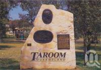 <span class="caption-caption">Monument, Taroom</span>, c1970-2000. <br />Postcard, collection of <span class="caption-contributor">Murray Views Collection</span>.